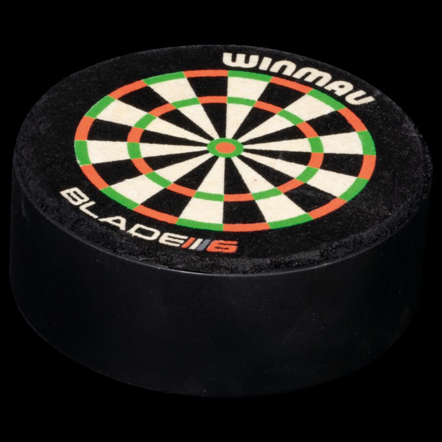 Winmau Blade 6 Dart Dock